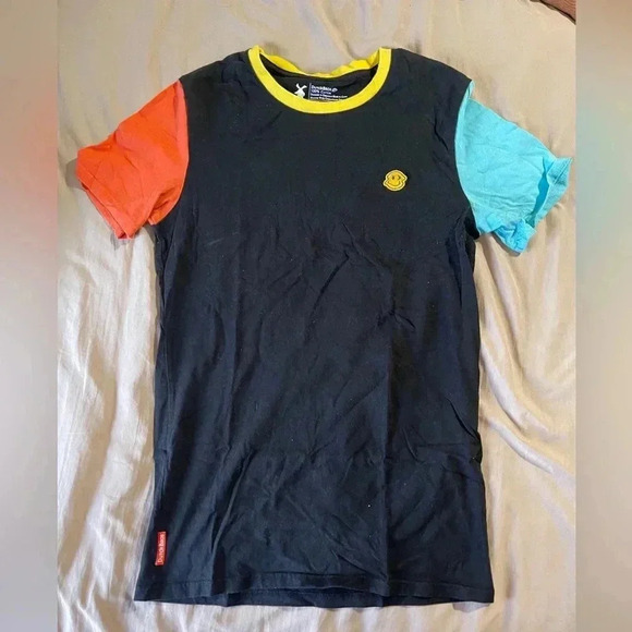 Dutch bros shirt - Picture 2 of 3